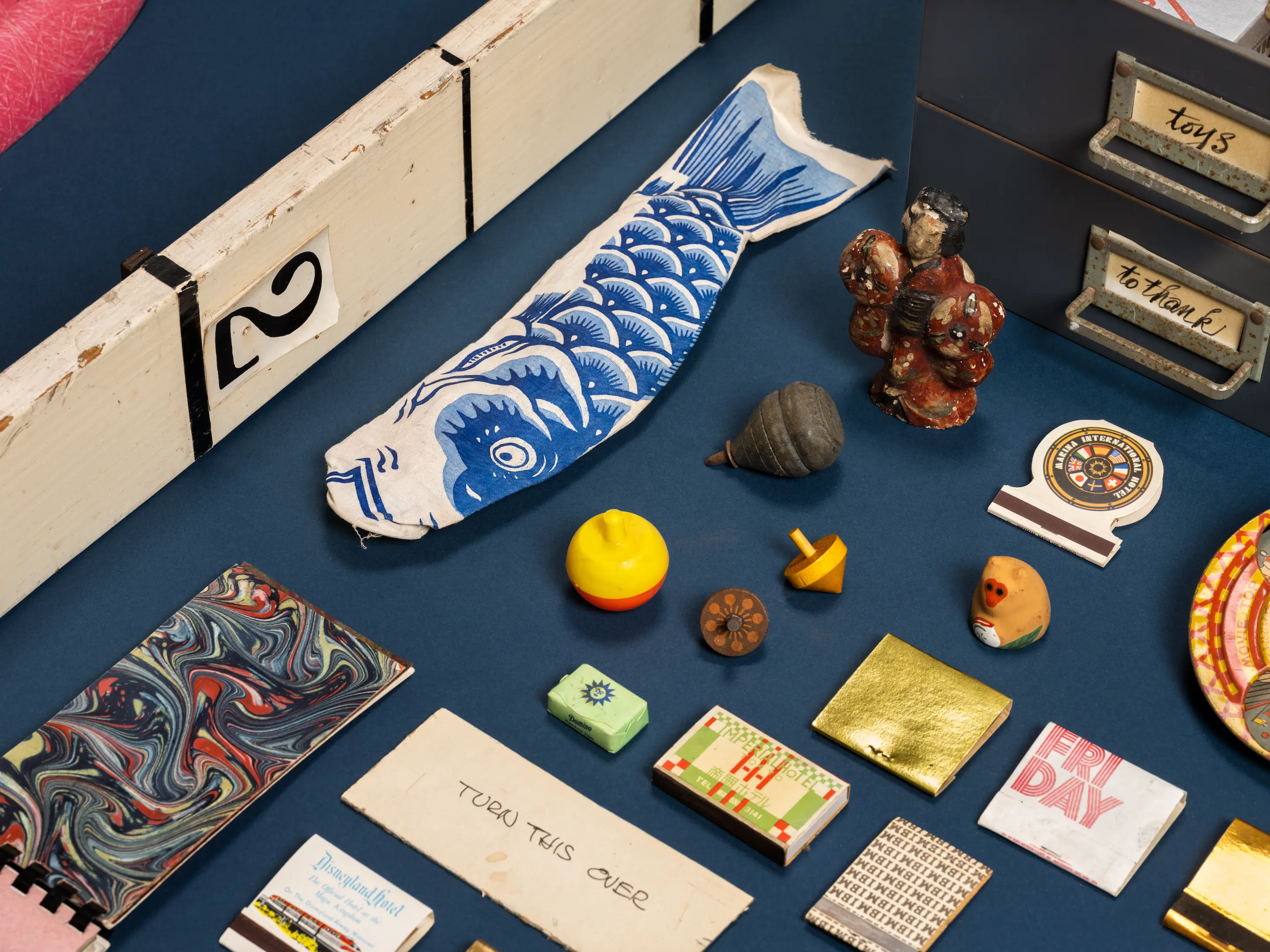 Collectibles of the Eamesesâ. Photos: Eames Institute