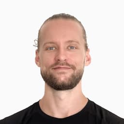 A profile image of Benny Builds It